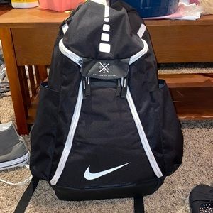 Nike Elite Basketball Bag